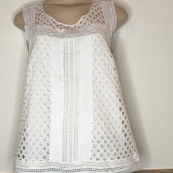 Skies Are Blue Tops - Skies are Blue White Eyelet Tank sz. M
